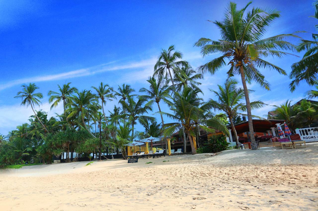Villa Kusum Hikkaduwa Exterior photo