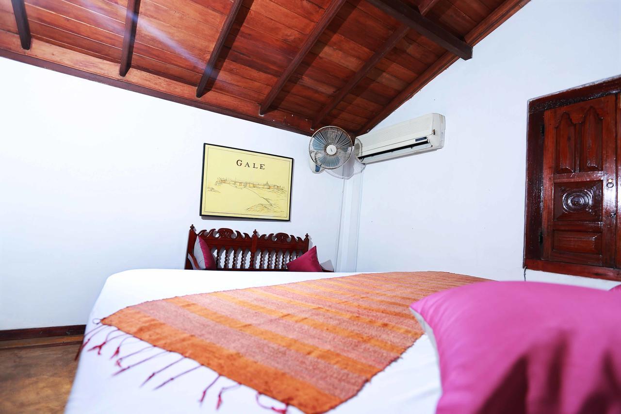 Villa Kusum Hikkaduwa Exterior photo