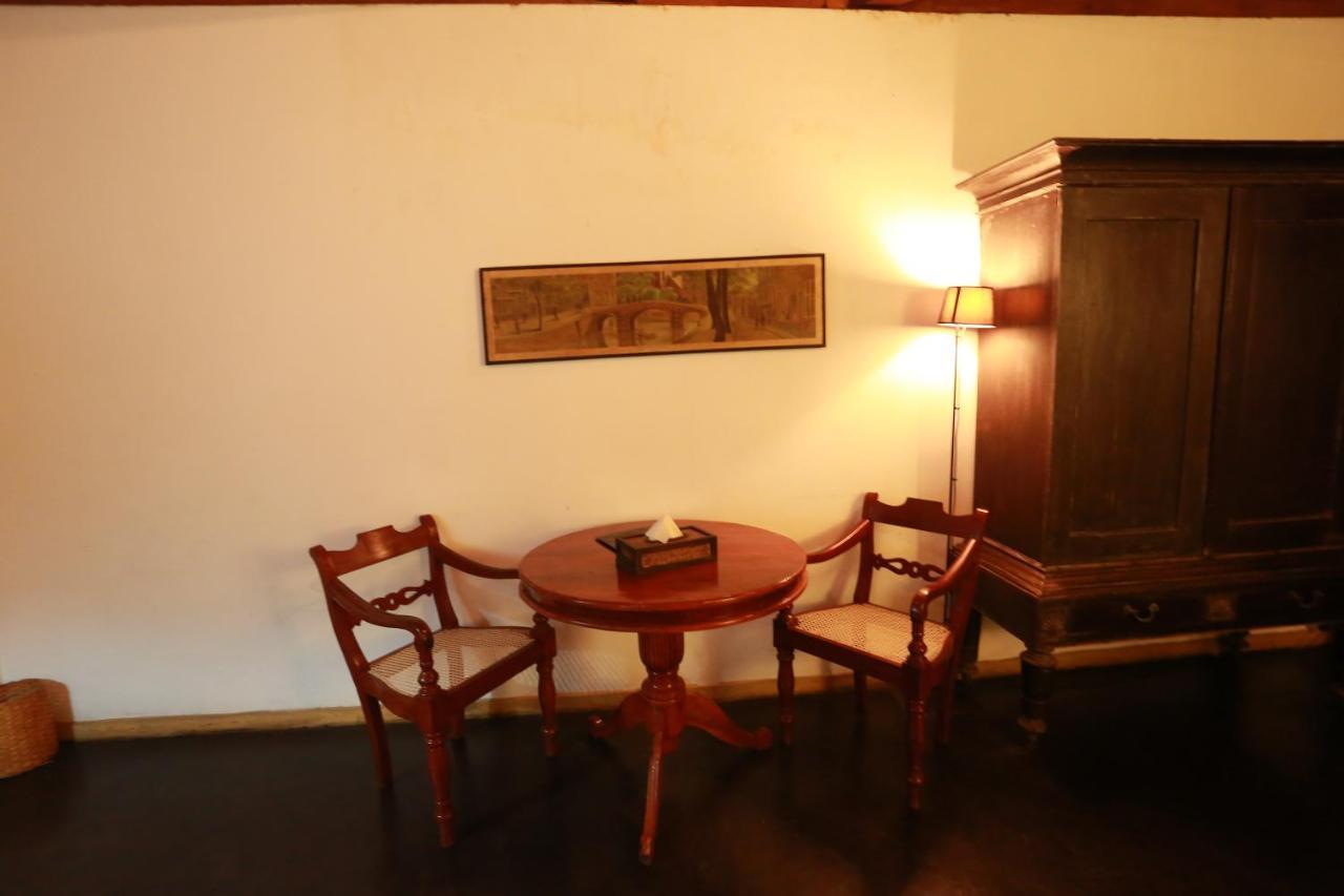 Villa Kusum Hikkaduwa Exterior photo
